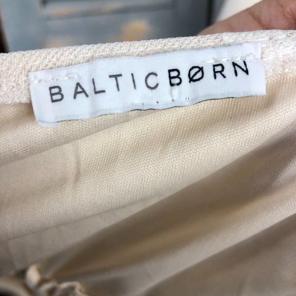 Baltic Born Caroline Lace Maxi Dress - Picture 9 of 13